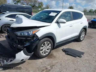 2019 Hyundai Tucson Value with VIN KM8J33A43KU065995, listed as a IAAI auction lot 41720471 with 95,732 mi miles. Bid and sale history available at carsss.com. Image 17.