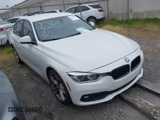 2017 BMW 3 Series 320i with VIN WBA8E1G33HNU17182, listed as a IAAI auction lot 41906604 with 59,166 mi miles. Bid and sale history available at carsss.com. Image 1.