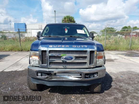 2008 Ford Super Duty F-250 SRW XL with VIN 1FTSW21R18ED61641, listed as a IAAI auction lot 41481569 with 197,059 mi miles. Bid and sale history available at carsss.com. Image 6.