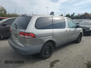 2001 Toyota Sienna CE with VIN 4T3ZF19C81U410244, listed as a Copart auction lot 77216714 with 259,226 mi miles and Salvage Title. Bid and sale history available at carsss.com. Image 3.