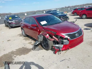 2015 Nissan Altima S z VIN 1N4AL3AP3FN880489, wystawiony jako IAAI lot #41436071 z przebiegiem 150 796 mil mil oraz . Historia ofert i sprzedaży dostępna na DreamBid. Obrazek 1.