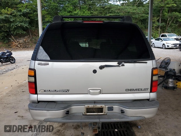 2005 Chevrolet Suburban Z71 with VIN 3GNFK16ZX5G166830, listed as a Copart auction lot 62769755 with 430,459 mi miles and Salvage title. Bid and sale history available at DreamBid. Image 6.
