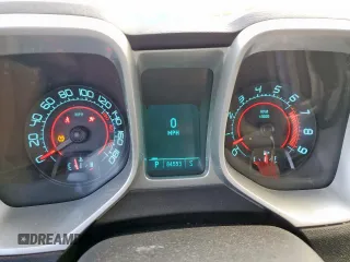 2010 Chevrolet Camaro 2SS z VIN 2G1FK1EJ7A9181786, wystawiony jako Copart lot #55689675 z przebiegiem 84 553 mil mil oraz Szkody całkowita. Historia ofert i sprzedaży dostępna na DreamBid. Obrazek 9.