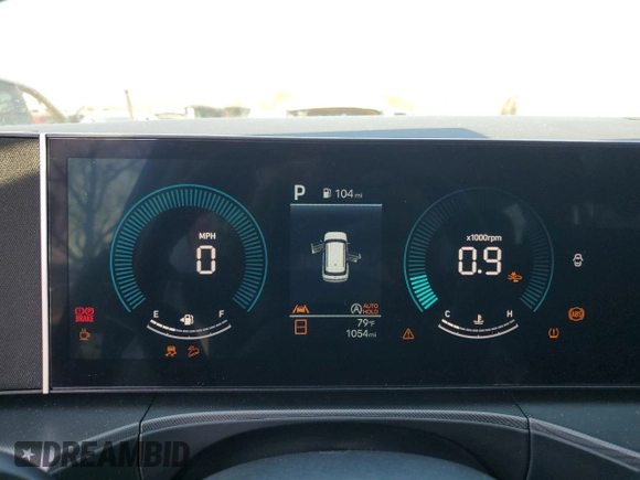 2025 Hyundai Santa Fe SE z VIN 5NMP14GL6SH108273, wystawiony jako Copart lot #46906885 z przebiegiem 1 054 mil mil oraz Nie do naprawy • Non repairable. Historia ofert i sprzedaży dostępna na DreamBid. Obrazek 9.