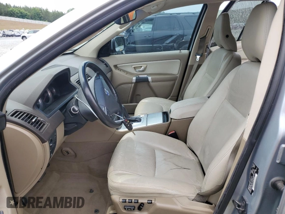 2013 Volvo XC90 Premier Plus with VIN YV4952CYXD1655818, listed as a Copart auction lot 57430485 with 134,033 mi miles and Salvage title. Bid and sale history available at DreamBid. Image 7.