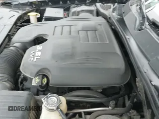 2013 Dodge Challenger SXT Plus z VIN 2C3CDYAG1DH517969, wystawiony jako IAAI lot #43414279 z przebiegiem 180 433 mil mil oraz . Historia ofert i sprzedaży dostępna na DreamBid. Obrazek 19.