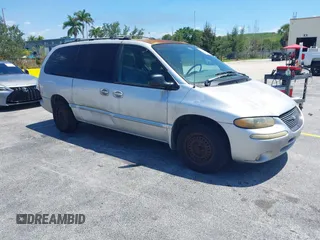2000 Chrysler Town & Country LX z VIN 1C4GP44G2YB633690, wystawiony jako IAAI lot #42025934 z przebiegiem Nie podano mil oraz . Historia ofert i sprzedaży dostępna na DreamBid. Obrazek 1.