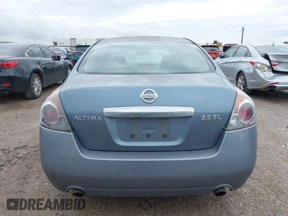 2010 Nissan Altima 2.5 S with VIN 1N4AL2AP0AN564793, listed as a IAAI auction lot 41903567 with 180,648 mi miles. Bid and sale history available at carsss.com. Image 16.