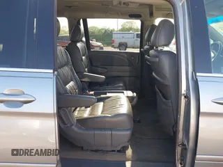 2007 Honda Odyssey EX-L with VIN 5FNRL38787B017464, listed as a IAAI auction lot 42031537 with 254,908 mi miles. Bid and sale history available at carsss.com. Image 8.