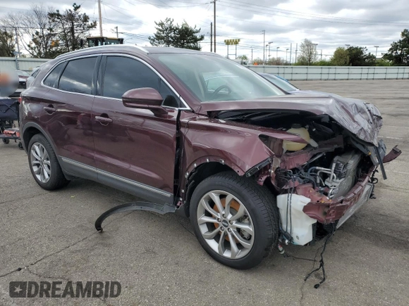 2018 Lincoln MKC Select with VIN 5LMCJ2D94JUL13697, listed as a Copart auction lot 52852685 with 38,395 mi miles and Salvage title. Bid and sale history available at DreamBid. Image 4.