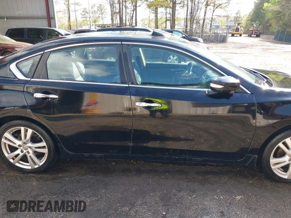 2013 Nissan Altima SL with VIN 1N4BL3AP1DC136290, listed as a IAAI auction lot 41981124 with 181,362 mi miles and . Bid and sale history available at DreamBid. Image 13.