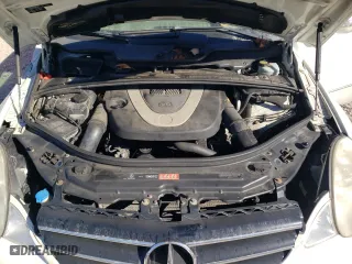 2010 Mercedes-Benz R-Class R 350 with VIN 4JGCB6FEXAA112356, listed as a Copart auction lot 77314034 with 137,930 mi miles and Clean Title. Bid and sale history available at carsss.com. Image 12.