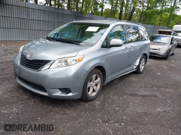 2012 Toyota Sienna LE AAS with VIN 5TDKK3DC1CS190661, listed as a IAAI auction lot 42333206 with 275,012 mi miles and . Bid and sale history available at DreamBid. Image 2.