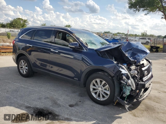 2018 Kia Sorento LX with VIN 5XYPGDA39JG343573, listed as a Copart auction lot 51474215 with 139,179 mi miles and Salvage Title. Bid and sale history available at carsss.com. Image 4.