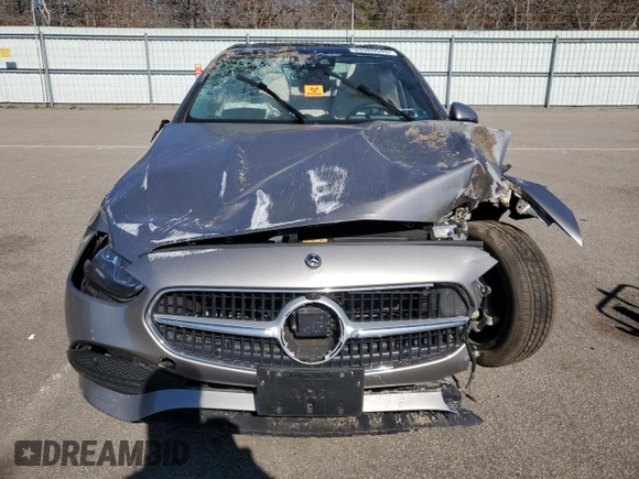 2024 Mercedes-Benz C 300 z VIN W1KAF4HB4RR231935, wystawiony jako Copart lot #53385545 z przebiegiem 11 077 mil mil oraz Szkoda całkowita • Salvage title. Historia ofert i sprzedaży dostępna na DreamBid. Obrazek 5.