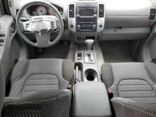 2018 Nissan Frontier Desert Runner with VIN 1N6DD0ER3JN748515, listed as a Copart auction lot 55694825 with 110,475 mi miles and Salvage title. Bid and sale history available at DreamBid. Image 8.