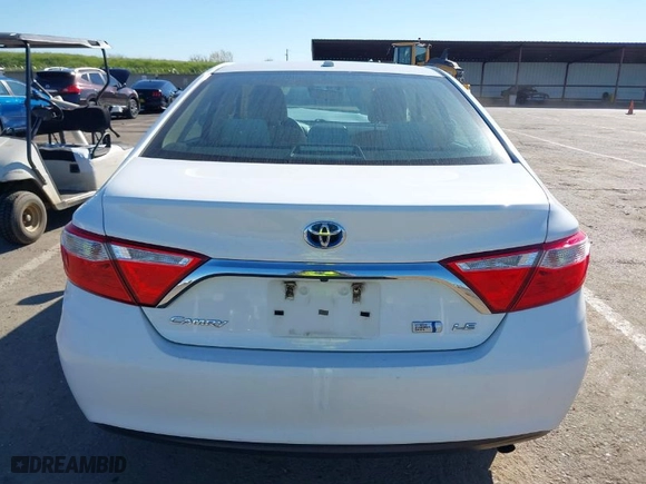 2015 Toyota Camry Hybrid LE with VIN 4T1BD1FK2FU165072, listed as a IAAI auction lot 41884493 with 176,595 mi miles. Bid and sale history available at carsss.com. Image 16.