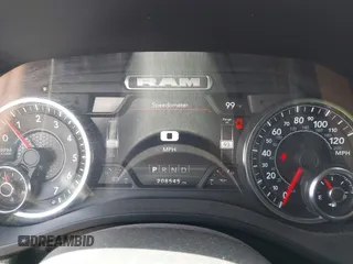 2022 Ram 1500 Big Horn with VIN 1C6SRFFT2NN317525, listed as a IAAI auction lot 42532586 with 208,545 mi miles and . Bid and sale history available at DreamBid. Image 6.