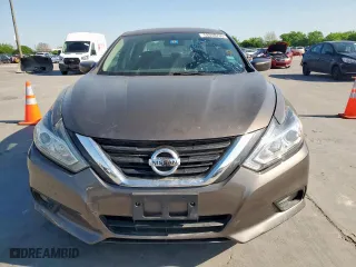 2017 Nissan Altima 2.5 SL with VIN 1N4AL3AP1HC113559, listed as a Copart auction lot 53350745 with 167,220 mi miles and Clean Title. Bid and sale history available at carsss.com. Image 5.