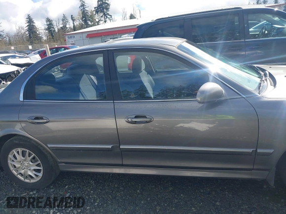 2004 Hyundai Sonata with VIN KMHWF25SX4A963868, listed as a IAAI auction lot 41973317 with 191,843 mi miles. Bid and sale history available at carsss.com. Image 13.