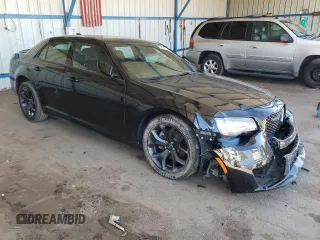 2021 Chrysler 300 with VIN 2C3CCABT5MH530519, listed as a Copart auction lot 53839874 with 81,242 mi miles and Salvage Title. Bid and sale history available at carsss.com. Image 4.