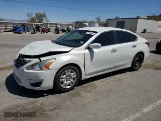 2014 Nissan Altima 2.5 with VIN 1N4AL3AP1EN215122, listed as a Copart auction lot 53883965 with 163,001 mi miles and Salvage Title. Bid and sale history available at carsss.com. Image 1.