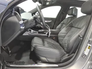 2024 BMW 7 Series 740i xDrive with VIN WBA33EH08RCS18086, listed as a Copart auction lot 54630035 with 18,352 mi miles and Clean Title. Bid and sale history available at carsss.com. Image 7.
