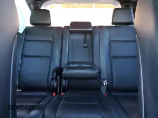 2019 Jeep Grand Cherokee High Altitude с VIN 1C4RJFCG9KC637633, выставлен на аукционе Copart как лот 89071505 с пробегом 253 780 миль миль и Списание • Salvage title. История ставок и продаж доступна на DreamBid. Изображение 10.