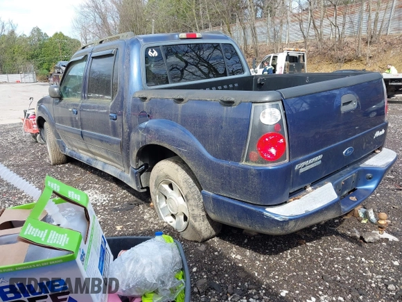 2005 Ford Explorer Sport Trac XLS z VIN 1FMZU77K55UB60334, wystawiony jako IAAI lot #41984083 z przebiegiem Nie podano mil oraz . Historia ofert i sprzedaży dostępna na DreamBid. Obrazek 3.