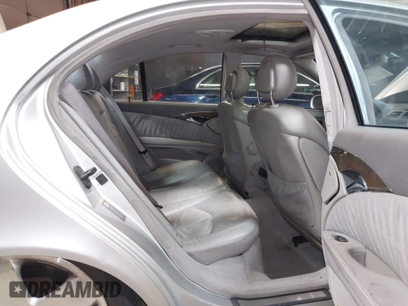 2003 Mercedes-Benz E 500 with VIN WDBUF70J03A101277, listed as a IAAI auction lot 40872555 with 330,553 mi miles and . Bid and sale history available at DreamBid. Image 8.