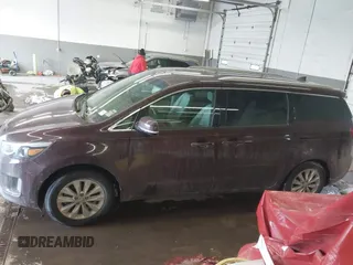 2017 Kia Sedona EX with VIN KNDMC5C1XH6292548, listed as a IAAI auction lot 41326653 with 121,491 mi miles. Bid and sale history available at carsss.com. Image 15.
