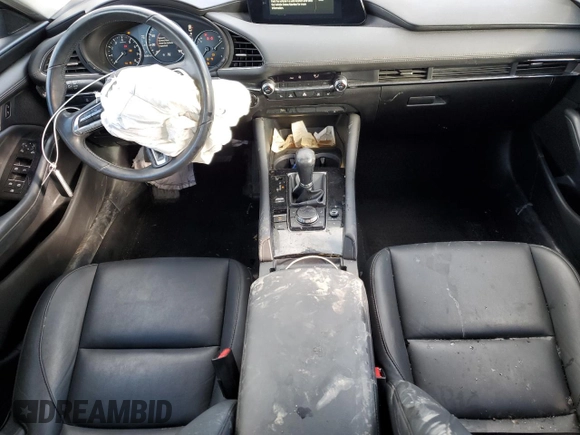 2021 Mazda 3 Preferred with VIN 3MZBPBCM9MM205816, listed as a Copart auction lot 84468874 with 34,351 mi miles and Salvage Title. Bid and sale history available at DreamBid. Image 8.