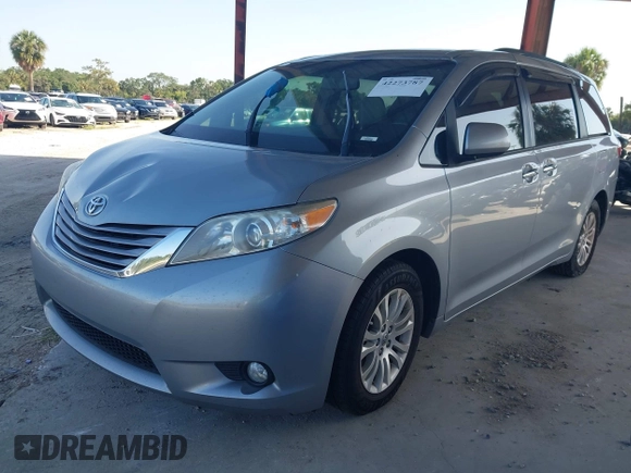 2017 Toyota Sienna XLE Auto Access Seat with VIN 5TDYZ3DC1HS805349, listed as a IAAI auction lot 42273787 with 184,347 mi miles and . Bid and sale history available at DreamBid. Image 2.