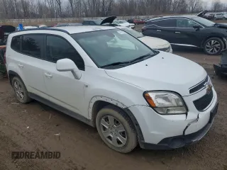 2013 Chevrolet Orlando z VIN KL77P2ETXDK019512, wystawiony jako Copart lot #84718024 z przebiegiem 133 745 mil mil oraz Tytuł czysty. Historia ofert i sprzedaży dostępna na DreamBid. Obrazek 4.