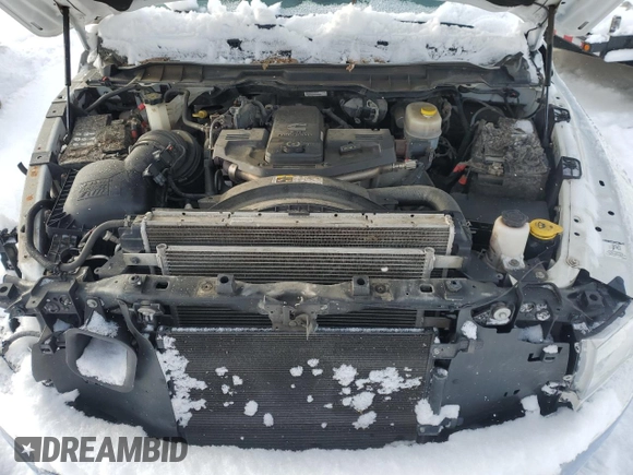 2017 Ram 2500 SLT z VIN 3C6UR5DL3HG652280, wystawiony jako Copart lot #47184555 z przebiegiem 98 727 mil mil oraz Szkoda całkowita • Salvage title. Historia ofert i sprzedaży dostępna na DreamBid. Obrazek 11.