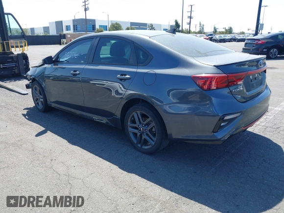 2020 Kia Forte GT-Line with VIN 3KPF34AD5LE251781, listed as a IAAI auction lot 41758706 with 64,323 mi miles. Bid and sale history available at carsss.com. Image 3.