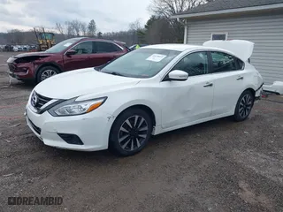 2018 Nissan Altima 2.5 SV with VIN 1N4AL3AP0JC190302, listed as a IAAI auction lot 41679072 with 84,133 mi miles. Bid and sale history available at carsss.com. Image 22.