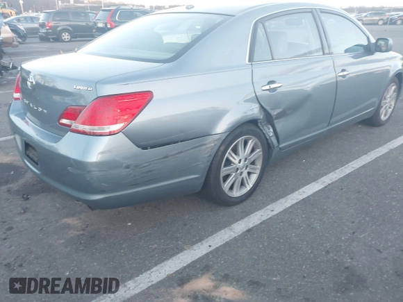 2010 Toyota Avalon XL with VIN 4T1BK3DB1AU363817, listed as a IAAI auction lot 41010053 with 259,106 mi miles and . Bid and sale history available at carsss.com. Image 12.