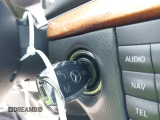 2006 Mercedes-Benz E-Class 3.5L with VIN WDBUF56J96A838185, listed as a IAAI auction lot 41981543 with 213,431 mi miles. Bid and sale history available at carsss.com. Image 11.