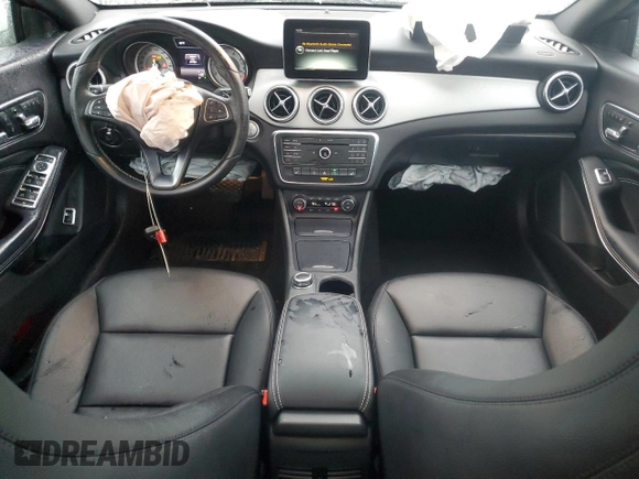 2015 Mercedes-Benz CLA 250 with VIN WDDSJ4EBXFN207018, listed as a Copart auction lot 48319024 with 29,786 mi miles and . Bid and sale history available at DreamBid. Image 8.