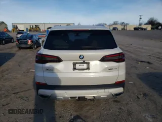 2021 BMW X5 xDrive40i with VIN 5UXCR6C05M9G48325, listed as a Copart auction lot 37308583 with 0 mi miles. Bid and sale history available at carsss.com. Image 6.