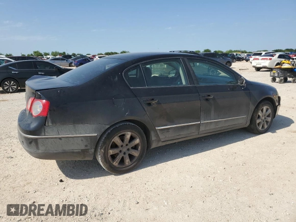 2007 Volkswagen Passat with VIN WVWJK73CX7P065789, listed as a Copart auction lot 56332135 with 137,400 mi miles and Salvage title. Bid and sale history available at DreamBid. Image 3.