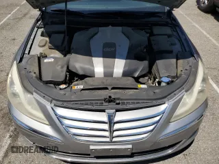 2013 Hyundai Genesis 3.8L z VIN KMHGC4DD7DU248394, wystawiony jako Copart lot #56650615 z przebiegiem 240 189 mil mil oraz Czysty tytuł • Clean title. Historia ofert i sprzedaży dostępna na DreamBid. Obrazek 11.