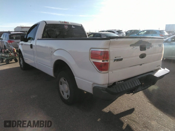 2011 Ford F-150 XL with VIN 1FTMF1CM0BKD13092, listed as a IAAI auction lot 41862251 with 260,937 mi miles. Bid and sale history available at carsss.com. Image 3.
