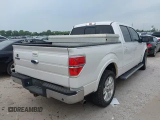 2012 Ford F-150 XL z VIN 1FTFW1CT1CFB65755, wystawiony jako IAAI lot #42380199 z przebiegiem 241 073 mil mil oraz . Historia ofert i sprzedaży dostępna na DreamBid. Obrazek 4.