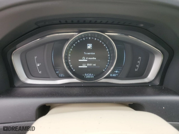 2015 Volvo XC60 T6 Drive-E with VIN YV449MDK4F2664550, listed as a Copart auction lot 82376764 with 128,594 mi miles and Salvage Title. Bid and sale history available at carsss.com. Image 9.