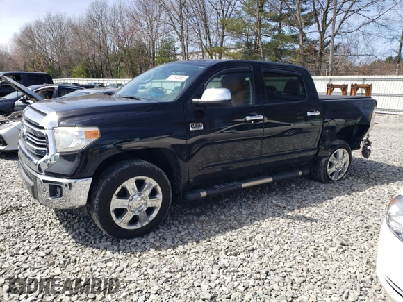 2017 Toyota Tundra Platinum z VIN 5TFAY5F12HX629644, wystawiony jako Copart lot #51500855 z przebiegiem 46 056 mil mil oraz Szkoda całkowita • Salvage title. Historia ofert i sprzedaży dostępna na DreamBid. Obrazek 1.