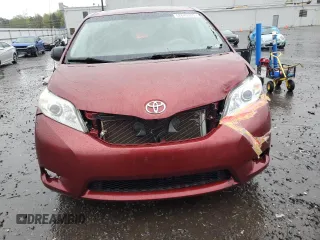 2014 Toyota Sienna L with VIN 5TDZK3DC3ES435347, listed as a Copart auction lot 52645335 with 176,370 mi miles and Clean Title. Bid and sale history available at carsss.com. Image 5.