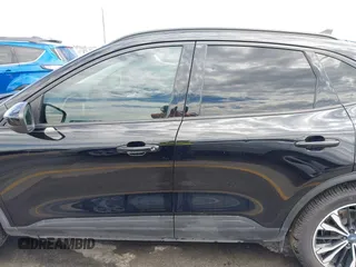 2021 Ford Escape SE with VIN 1FMCU0G62MUA12575, listed as a IAAI auction lot 42293939 with 96,359 mi miles and . Bid and sale history available at DreamBid. Image 15.