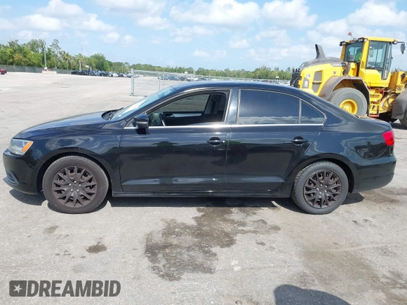 2013 Volkswagen Jetta SE z VIN 3VWDP7AJ6DM406961, wystawiony jako IAAI lot #42107384 z przebiegiem 132 547 mil mil oraz . Historia ofert i sprzedaży dostępna na DreamBid. Obrazek 15.